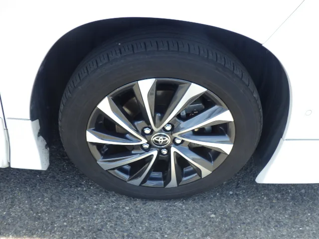 2023 Toyota Voxy Hybrid S-Z, wheel and tyre