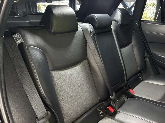 2022 Toyota Corolla Cross Hybrid Z, rear seats