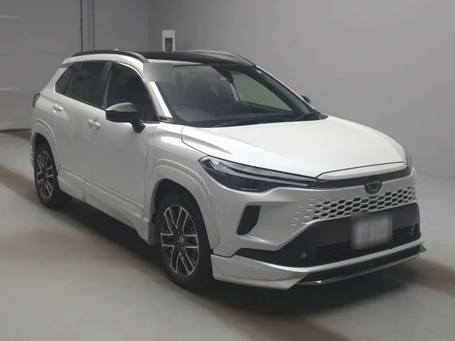 2026 Toyota Corolla Cross Hybrid Z, front three-quarter view