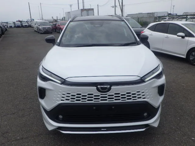 2026 Toyota Corolla Cross Hybrid Z, front view