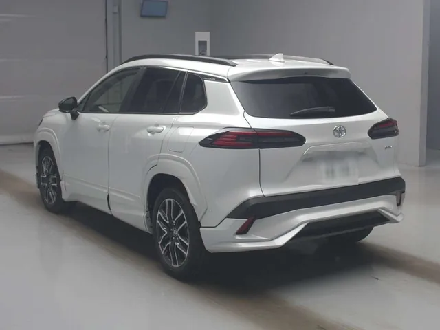 2026 Toyota Corolla Cross Hybrid Z, rear three-quarter view