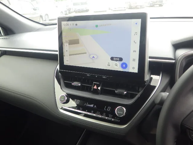 2026 Toyota Corolla Cross Hybrid Z, centre screen