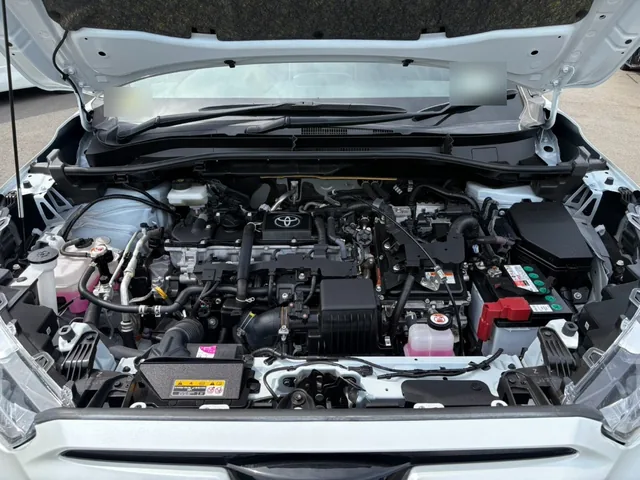2023 Toyota Corolla Cross Hybrid Z, engine bay