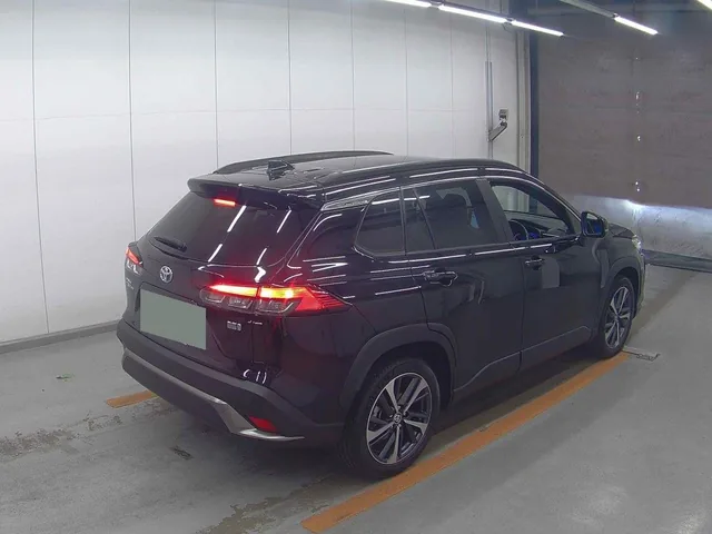 2022 Toyota Corolla Cross Hybrid Z, rear three-quarter view