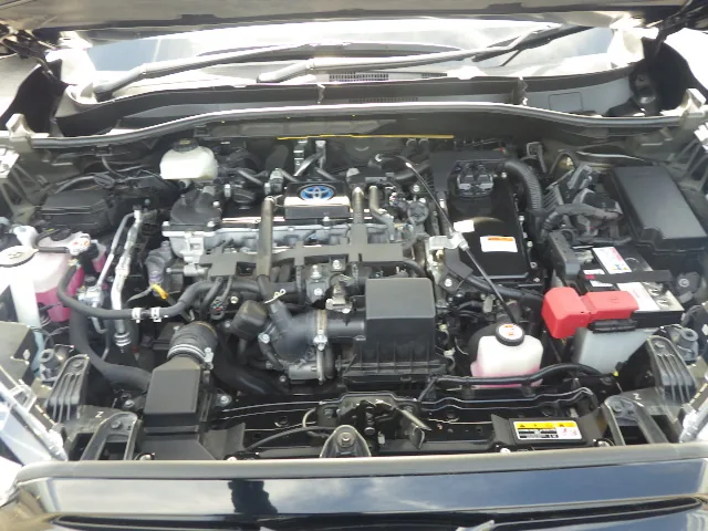 2022 Toyota Corolla Cross Hybrid Z, engine bay