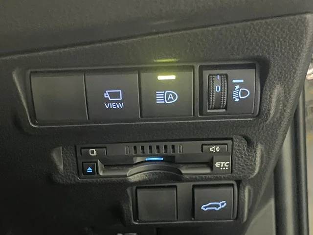2022 Toyota Corolla Cross Hybrid Z, detail