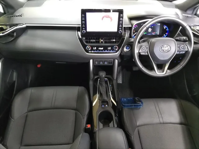 2023 Toyota Corolla Cross Hybrid Z, dashboard and steering wheel