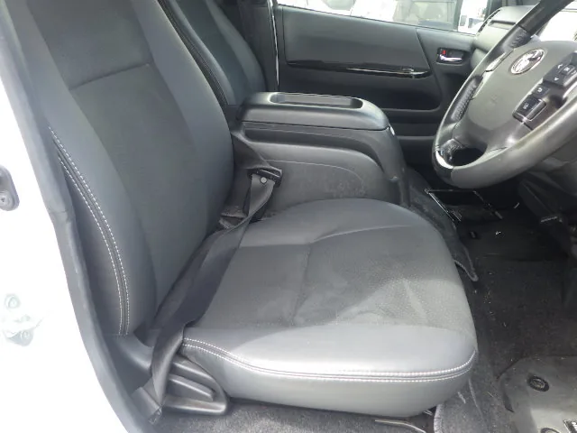 2022 Toyota Hiace Super GL Dark Prime II, front seats