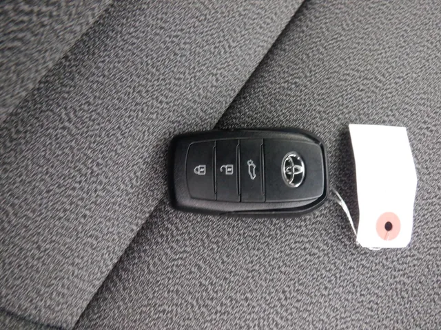 2024 Toyota Corolla Cross Hybrid Z, detail