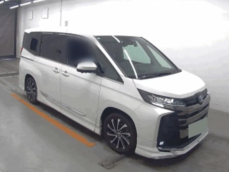 2022 Toyota Noah Hybrid S-Z, 7 seats, sold to a buyer in Bangladesh